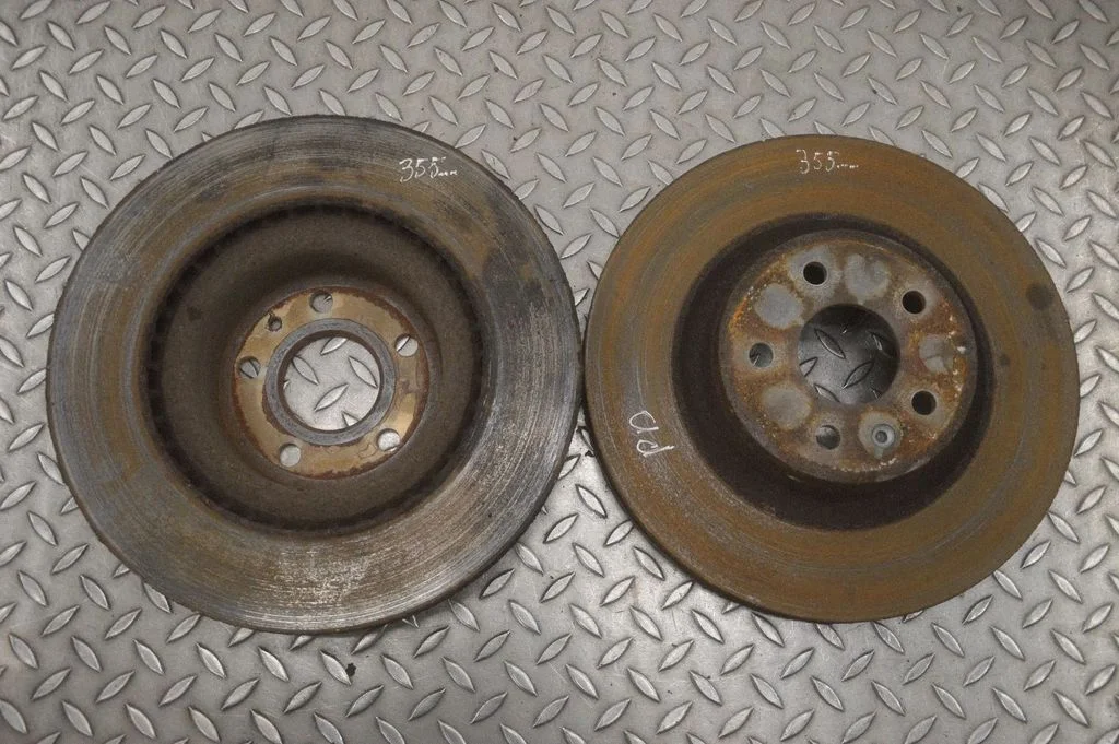 Front brake disc – Tesla Model S (2012-)