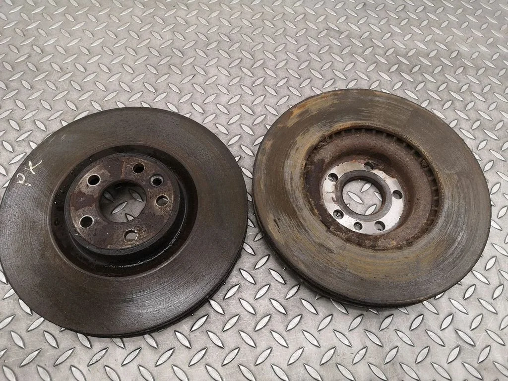 Front brake disc – Jaguar E-Pace (2017-)