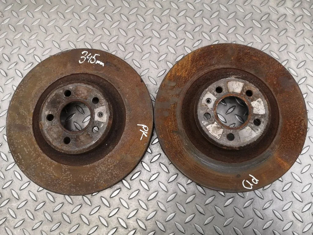 Priekšējais bremžu disks