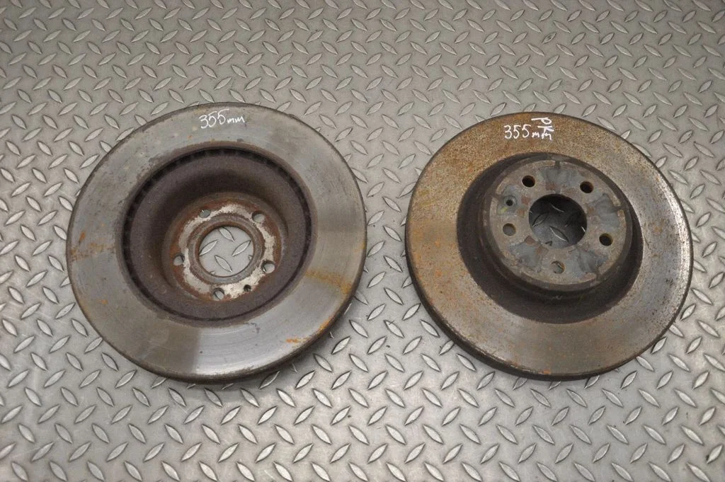 Front brake disc – Tesla Model S (2012-)