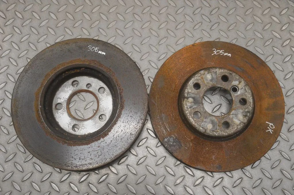 Priekšējais bremžu disks 305MM
