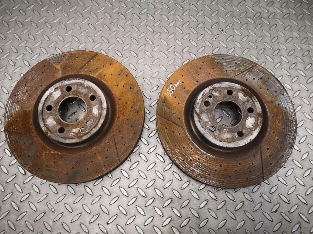 Priekšējais bremžu disks A1764210212