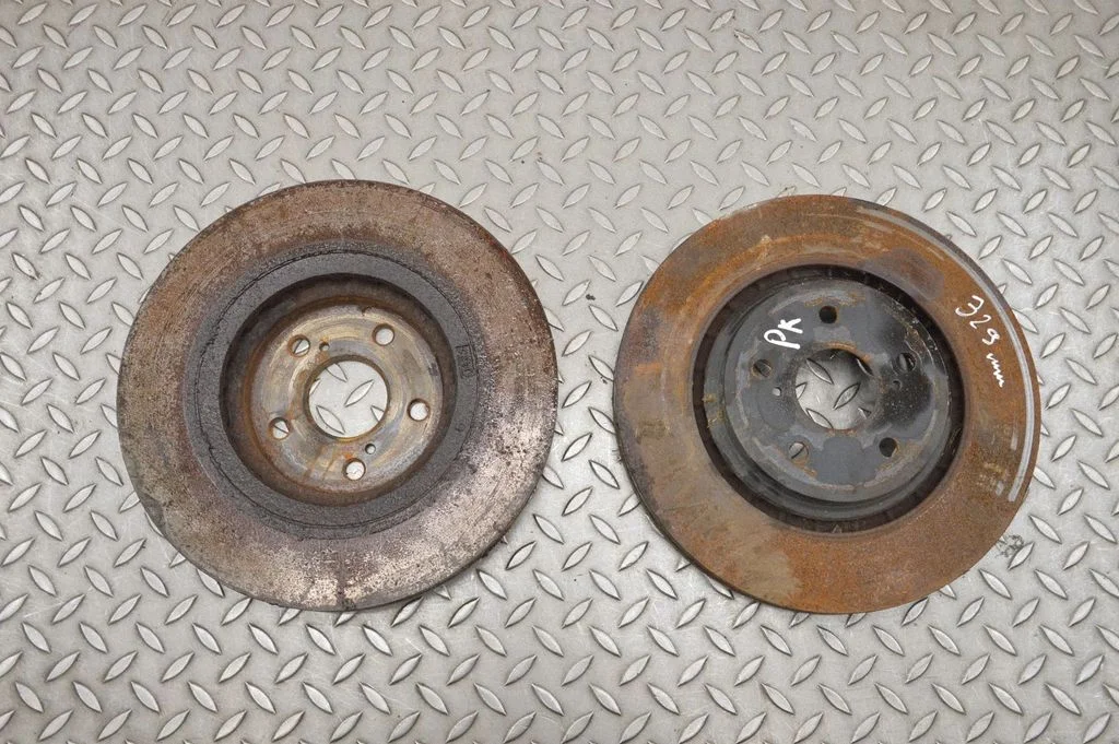 Esimene piduriketas 329MM – Lexus ES VII XZ10 (2018-2021)