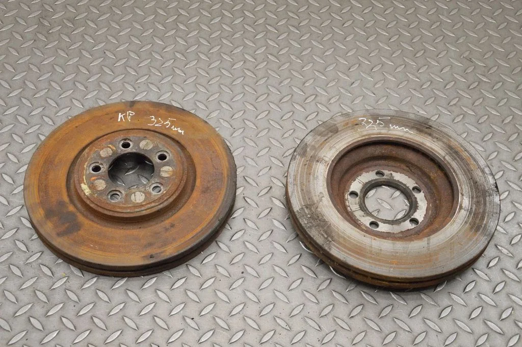 Front brake disc – Jaguar XJ X350 (2003-2009)