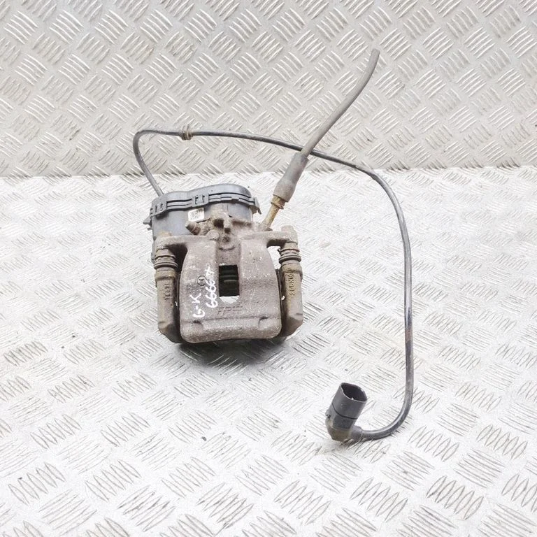 Aizmugurējais bremžu suports A0004232381