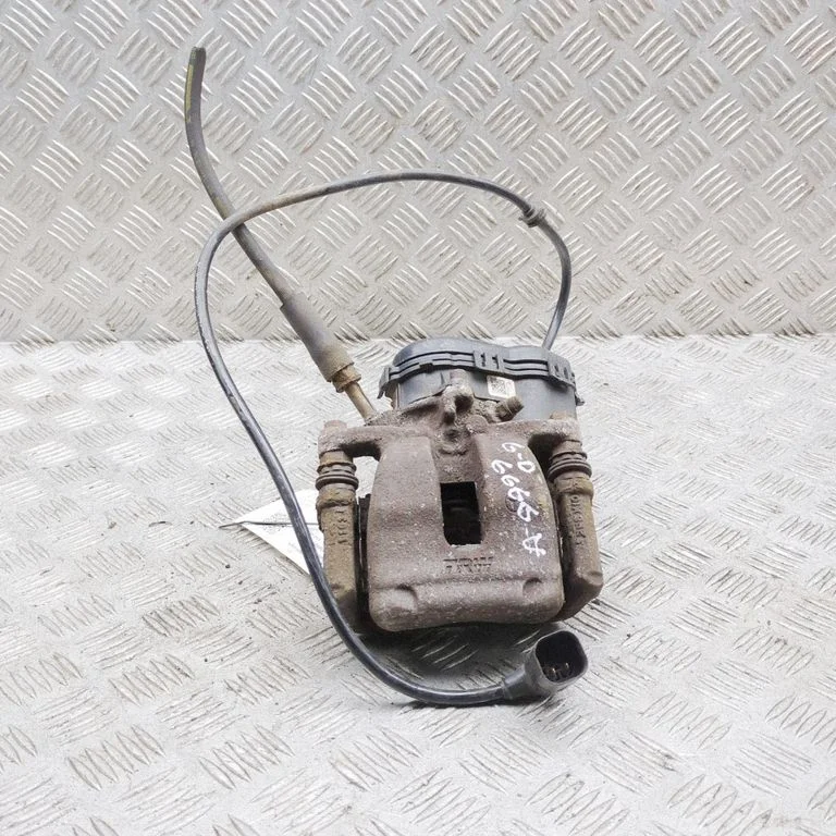 Aizmugurējais bremžu suports A0004232481