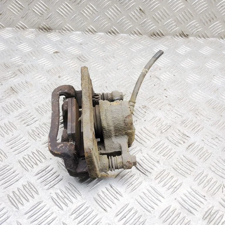 Aizmugurējais bremžu suports 582102W900