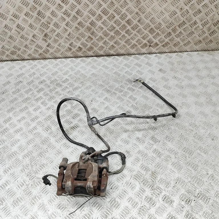 Aizmugurējais bremžu suports 3Q0615405AA