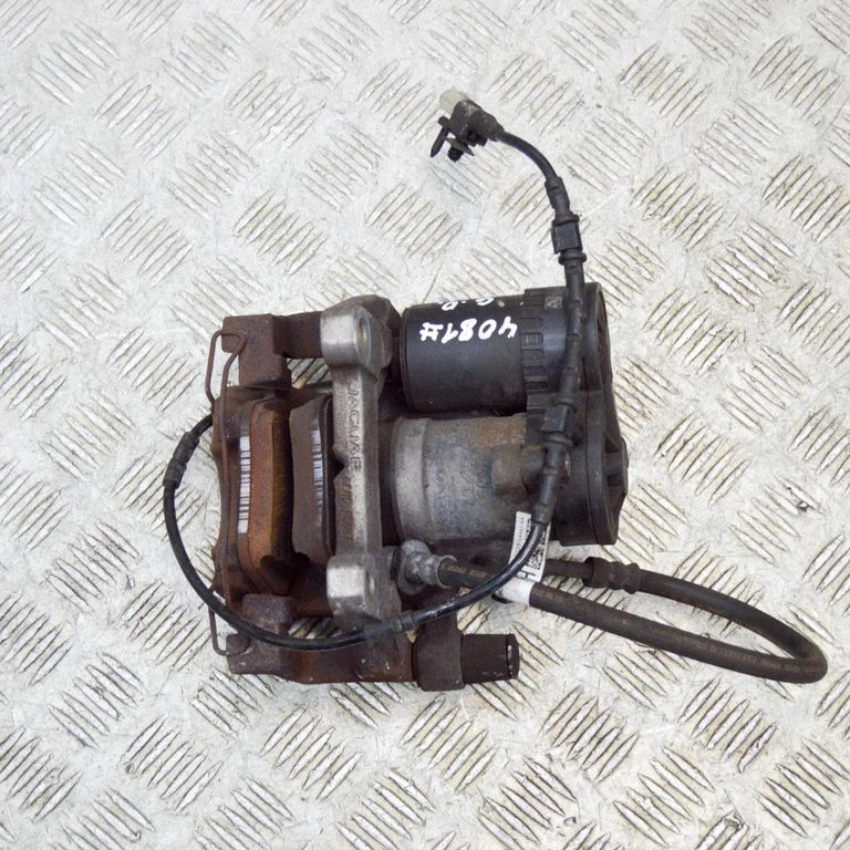 Aizmugurējais bremžu suports J9D310K845BC
