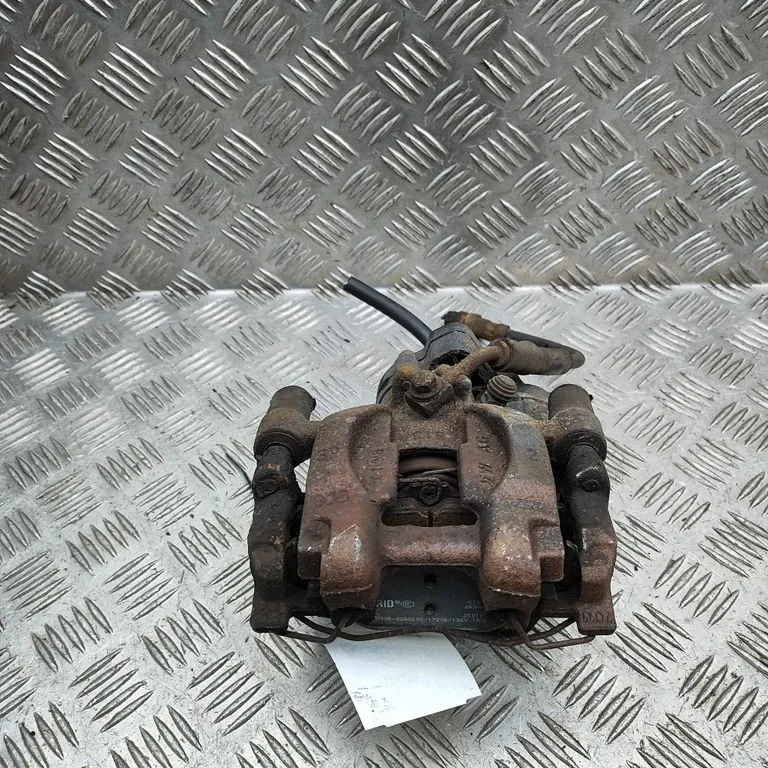 Rear brake caliper – Volkswagen Passat B7 USA (2012-2019)