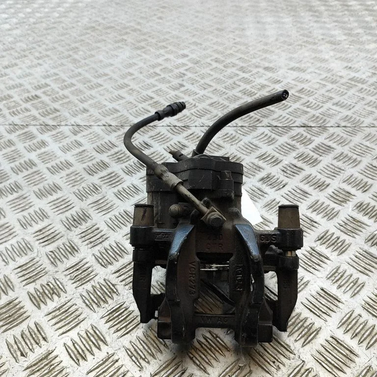 Rear brake caliper 8V0615424E