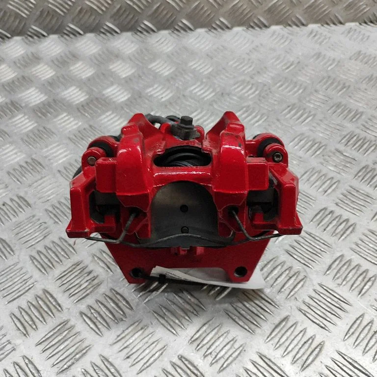 Aizmugurējais bremžu suports 5Q0615406EB