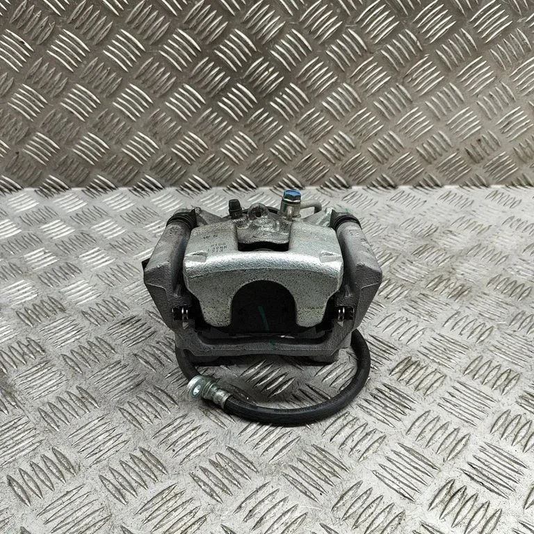 Aizmugurējais bremžu suports 430193E7H00