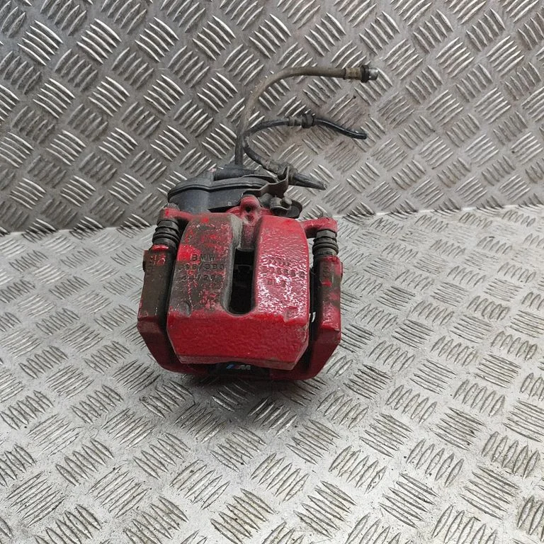 Rear brake caliper 6882999
