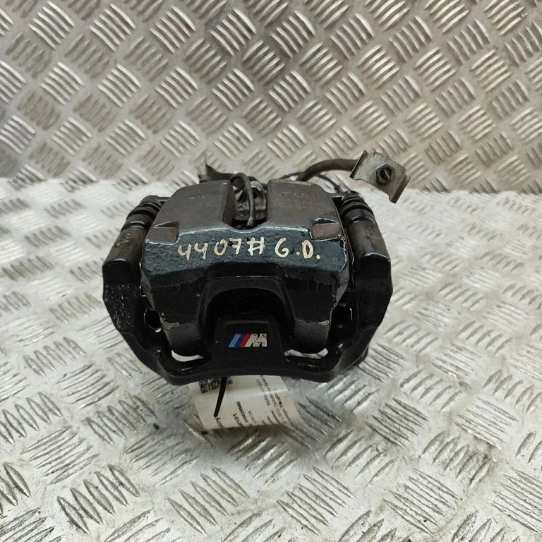Tagumine pidurisadul – BMW X7 G07 (2018-)