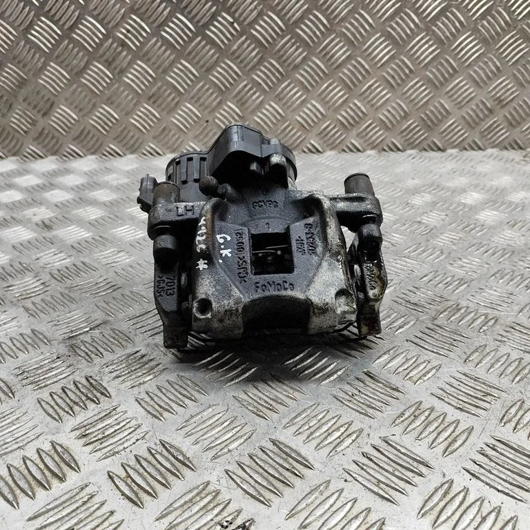 Aizmugurējais bremžu suports LJ9C2D251CNC
