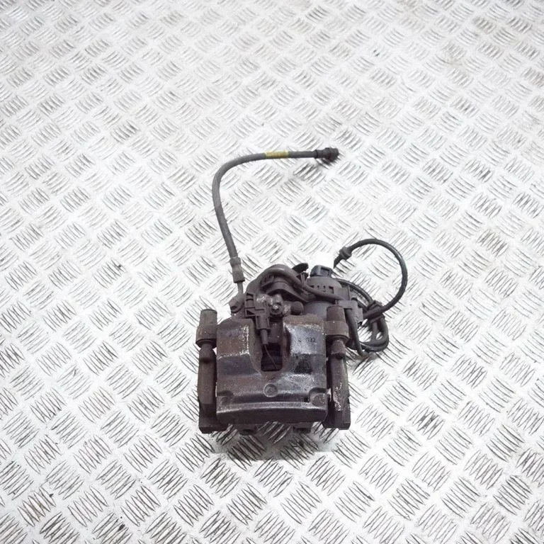 Tagumine pidurisadul A2534231098