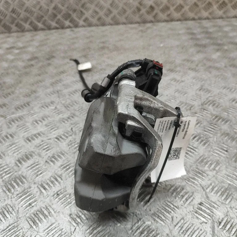 Rear brake caliper 134462400B