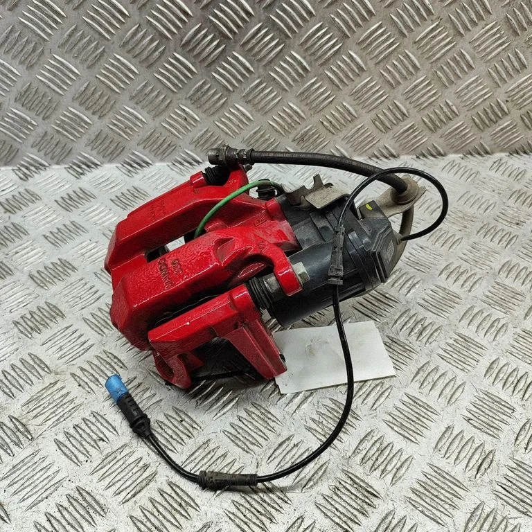 Rear brake caliper 8836838