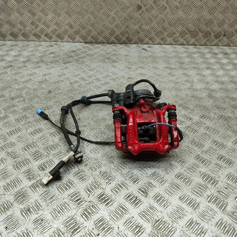 Tagumine pidurisadul 6891068