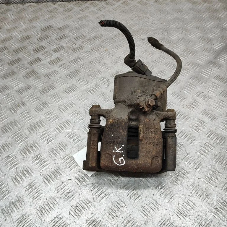 Tagumine pidurisadul 5N0615403