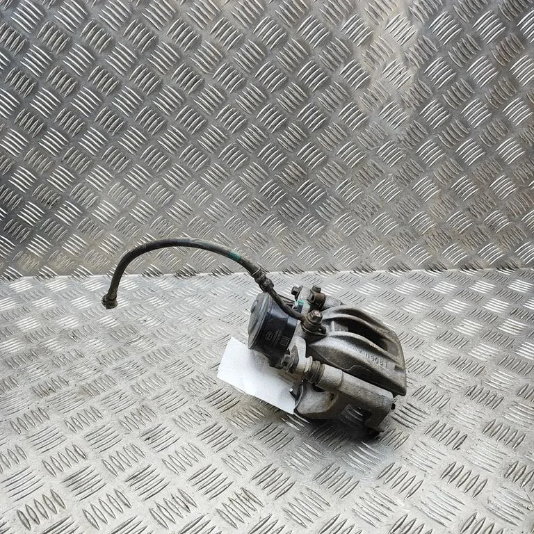 Tagumine pidurisadul SA3HKU4016115A