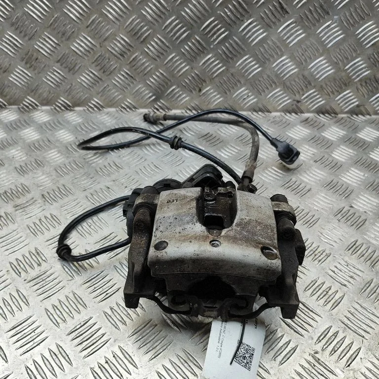 Aizmugurējais bremžu suports A2055404106