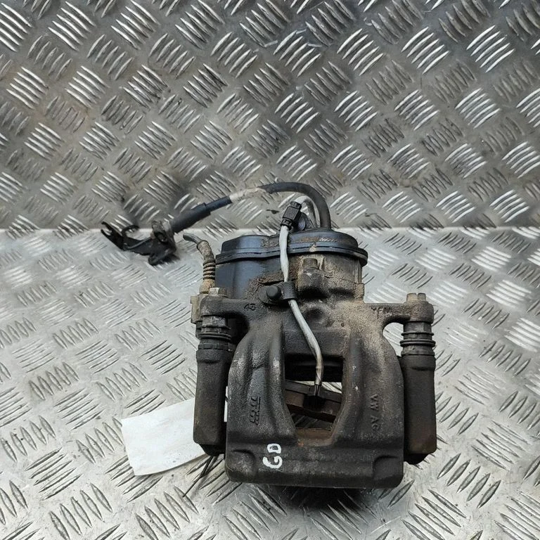 Aizmugurējais bremžu suports 80A615406L