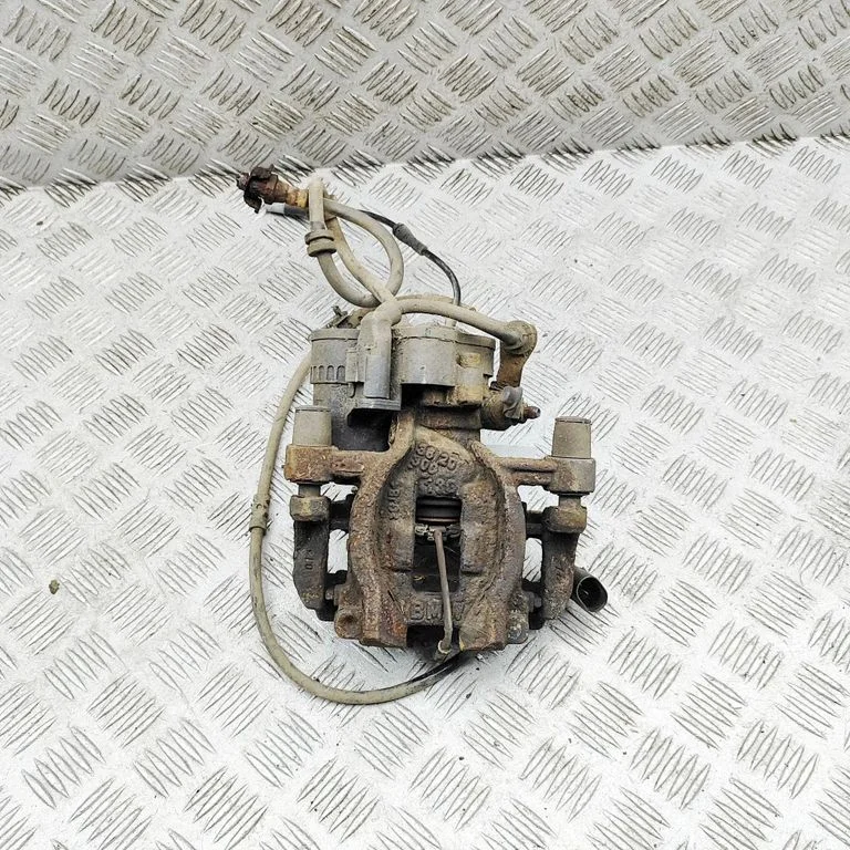 Rear brake caliper 6883034