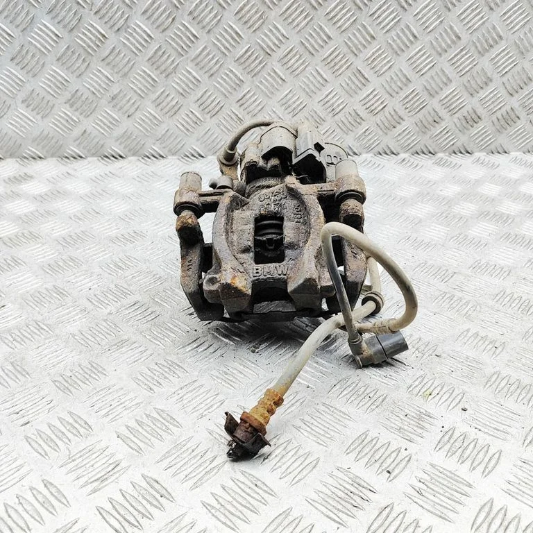 Rear brake caliper 6883033