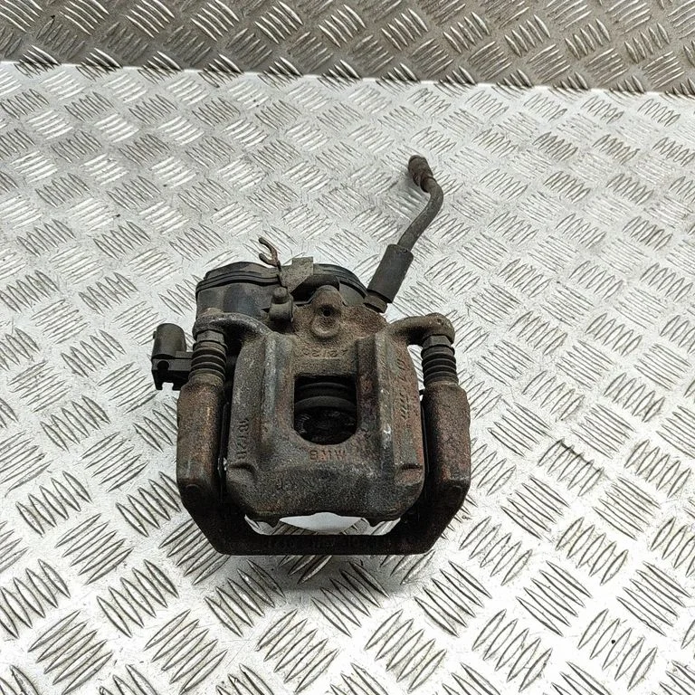 Rear brake caliper – BMW X3 F25 (2010-2017)