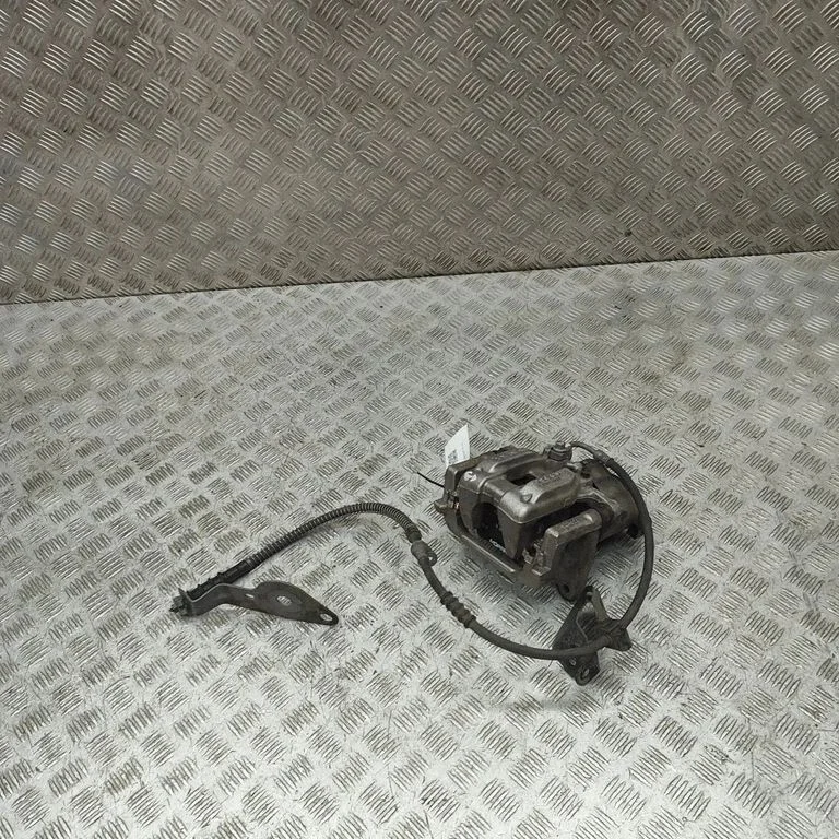 Rear brake caliper 9837766580