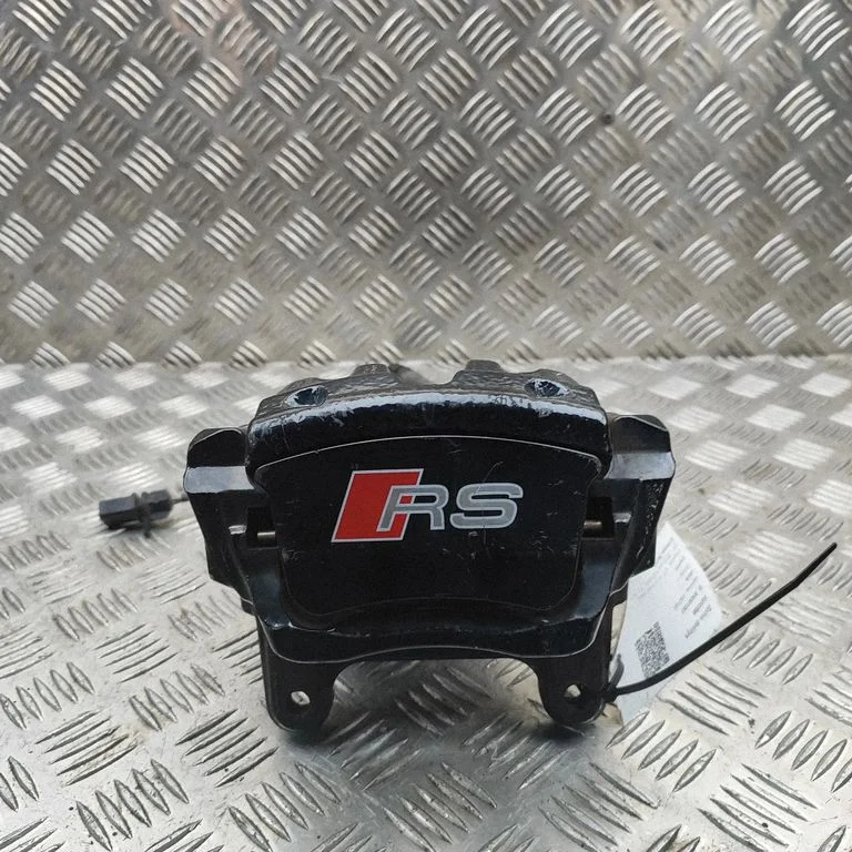 Tagumine pidurisadul 4M8406