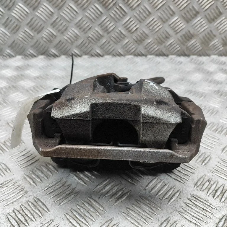 Rear brake caliper 7T0615423
