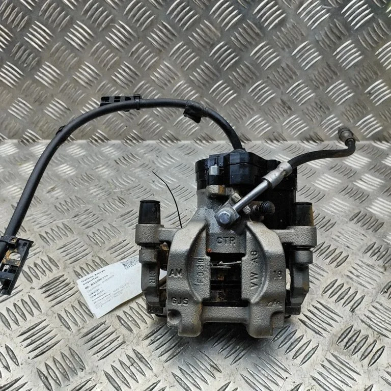 Aizmugurējais bremžu suports 3Q0615405AG