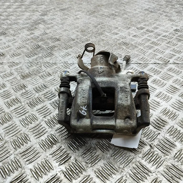 Tagumine pidurisadul BK312553AB