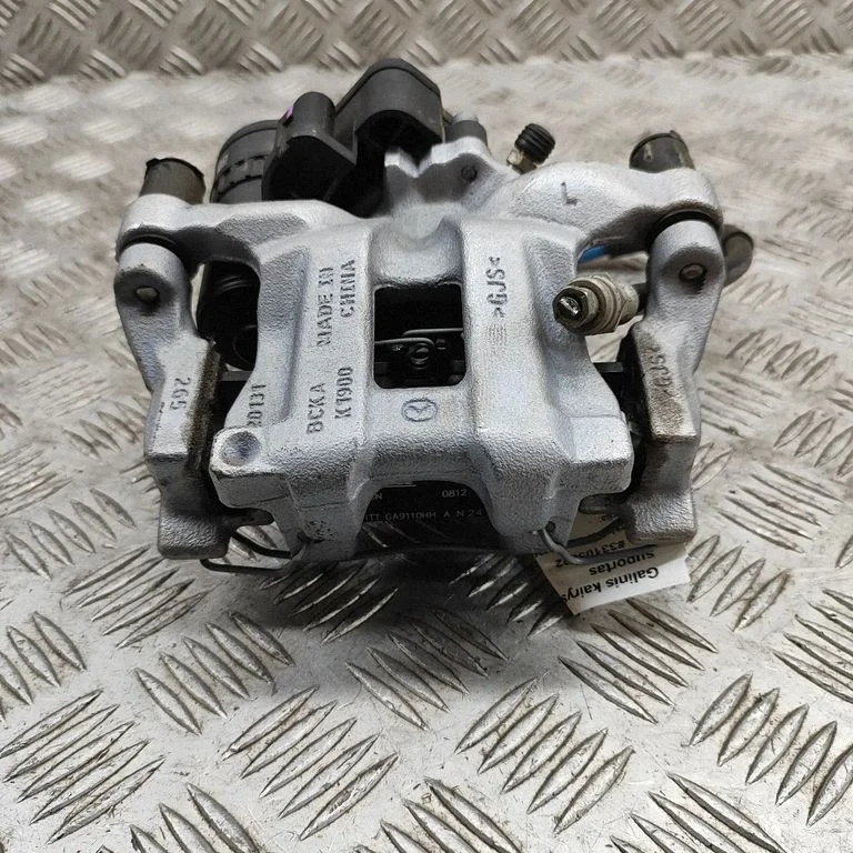 Tagumine pidurisadul BGKM26990A