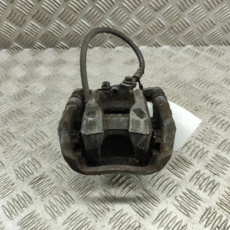 Aizmugurējais bremžu suports A2474230398