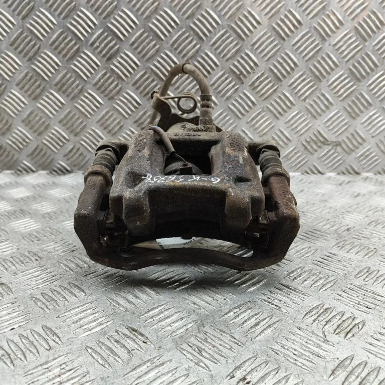 Aizmugurējais bremžu suports GK212553BC