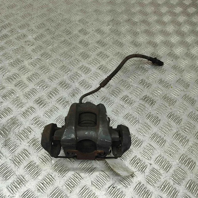 Aizmugurējais bremžu suports K68052381AA