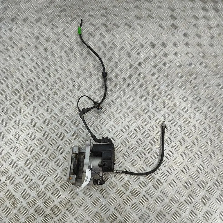 Rear brake caliper EKEB3502200Y