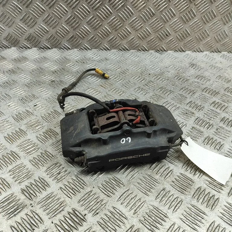 Rear brake caliper 996352422