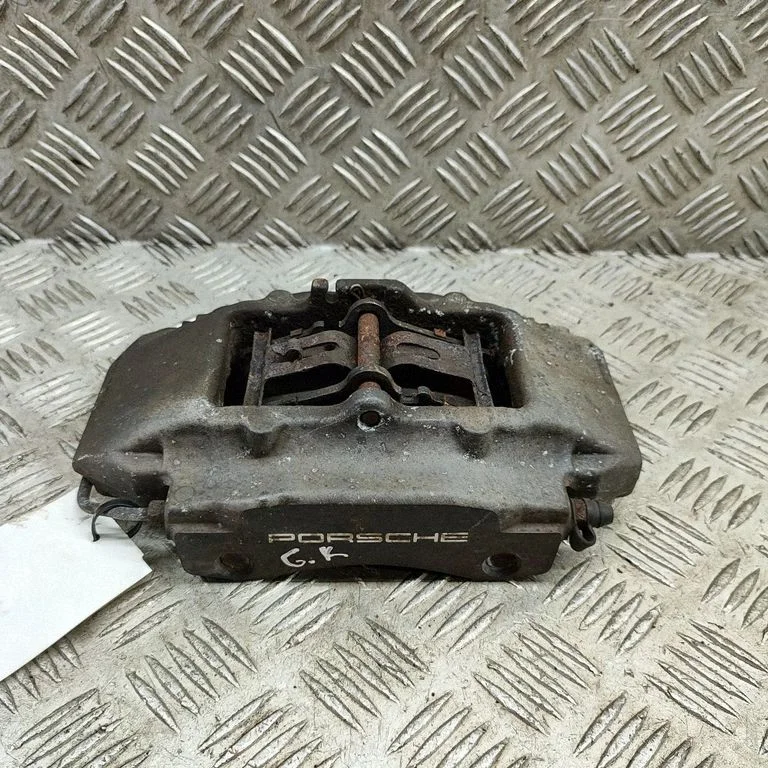 Rear brake caliper – Porsche Boxster 986 (1996-2004)