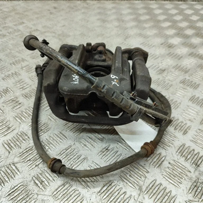 Rear brake caliper 6786057
