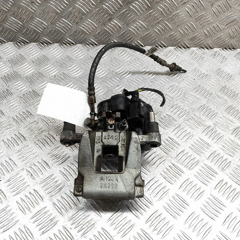 Zacisk hamulcowy tylny GX732K327BF