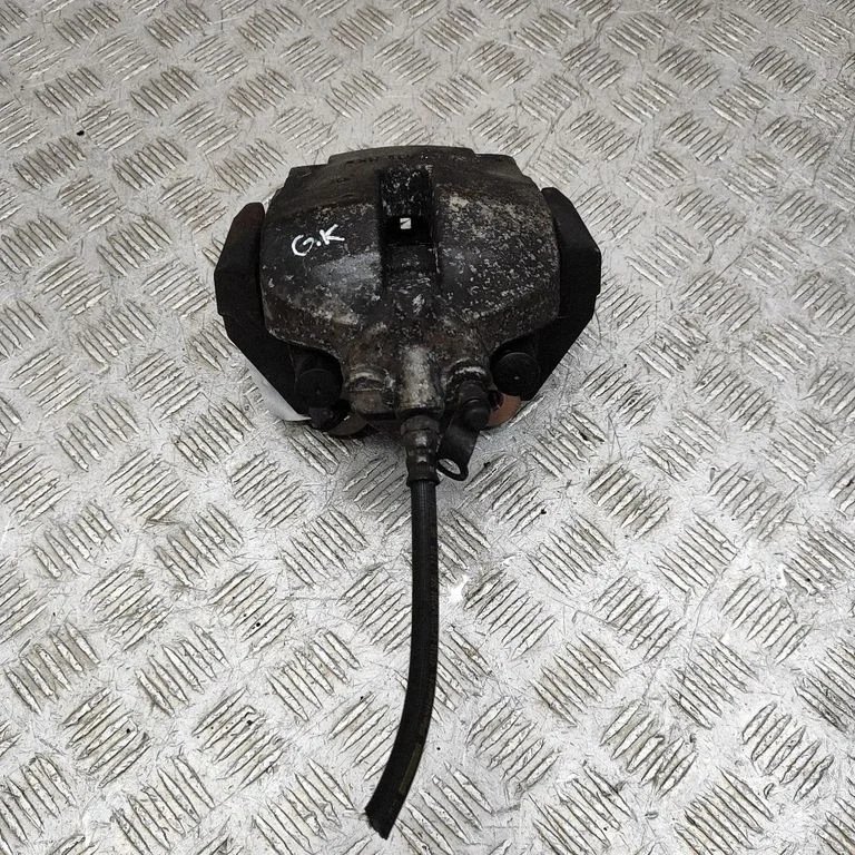 Rear brake caliper 6776789