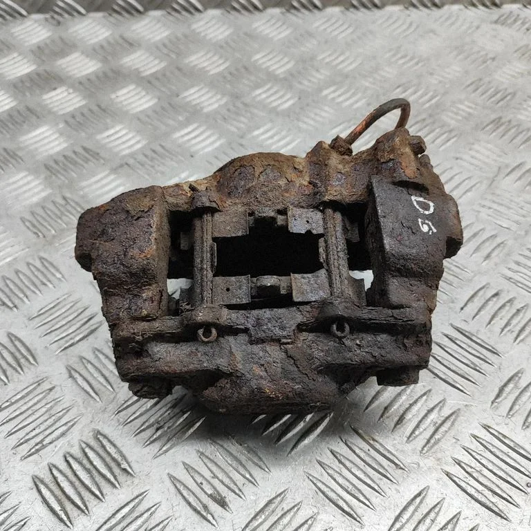 Tagumine pidurisadul 1H1Z2C409DA