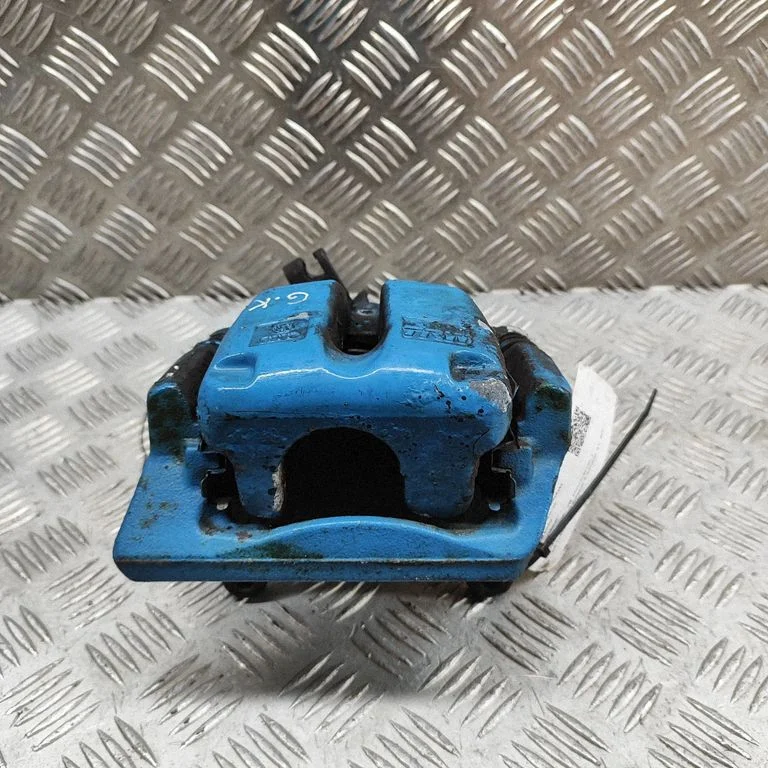 Aizmugurējais bremžu suports 3D0615423A