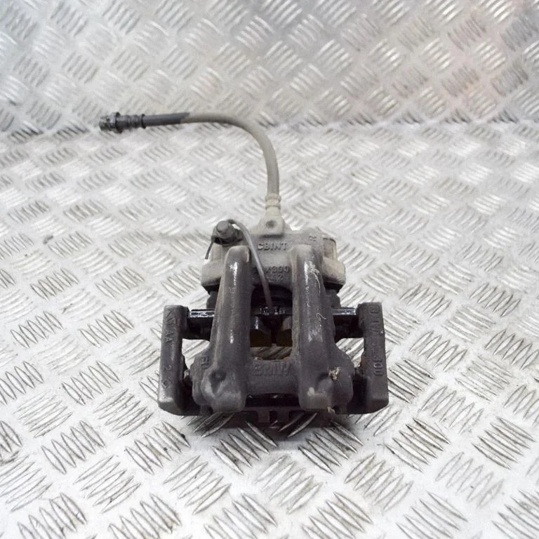 Rear brake caliper – BMW 2 Series F22 F23 (2017-)