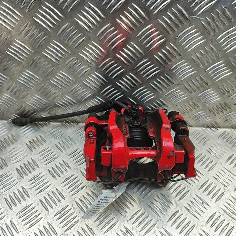 Aizmugurējais bremžu suports 5Q0615406DM